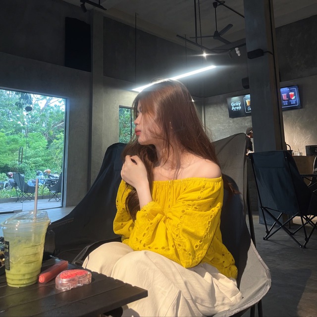 IB CAMBODIA Host Liza